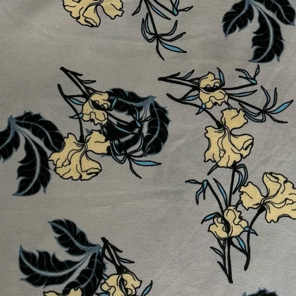 FREE 🆕🐝Floral Print  Camisole - Picture 6 of 14